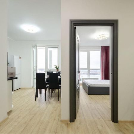 Your Apartment Kharkivska Kiev Esterno foto